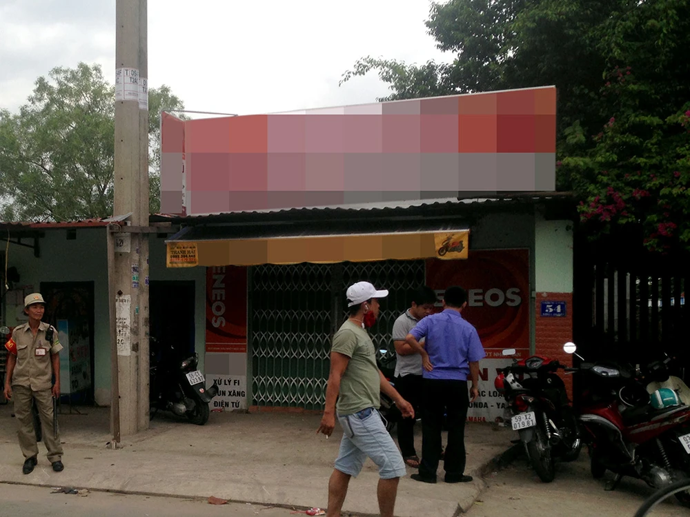 Người bố trẻ tử vong trong trạng thái treo cổ